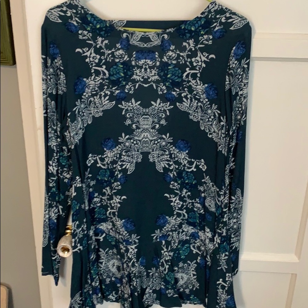 Long sleeve dress